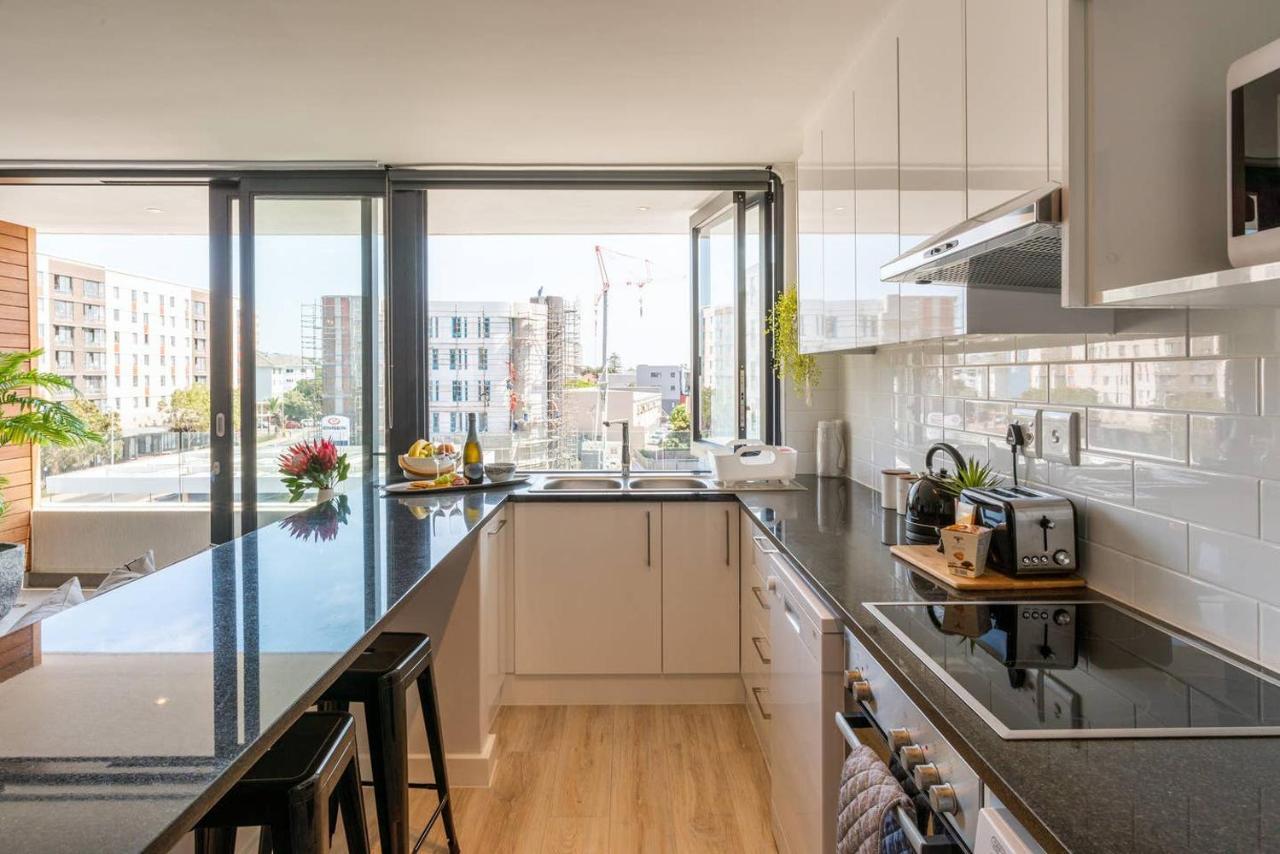 Apartment Mondaine Luxurious Spacious And Trendy