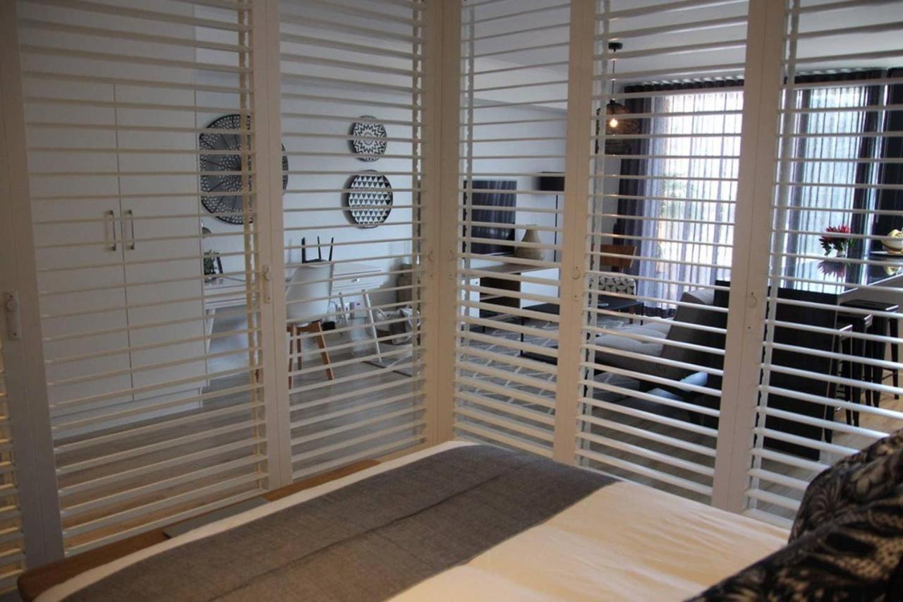 Mondaine Luxurious Spacious And Trendy