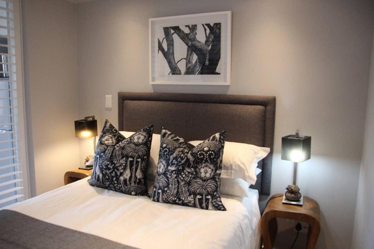 Apartment Mondaine Luxurious Spacious And Trendy *